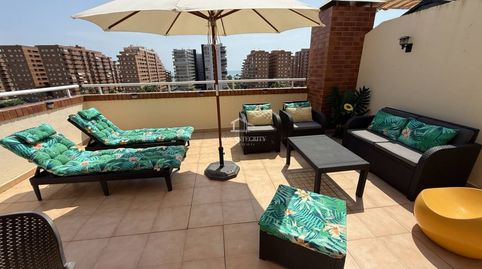 Apartamento frontal con terraza de 32m2