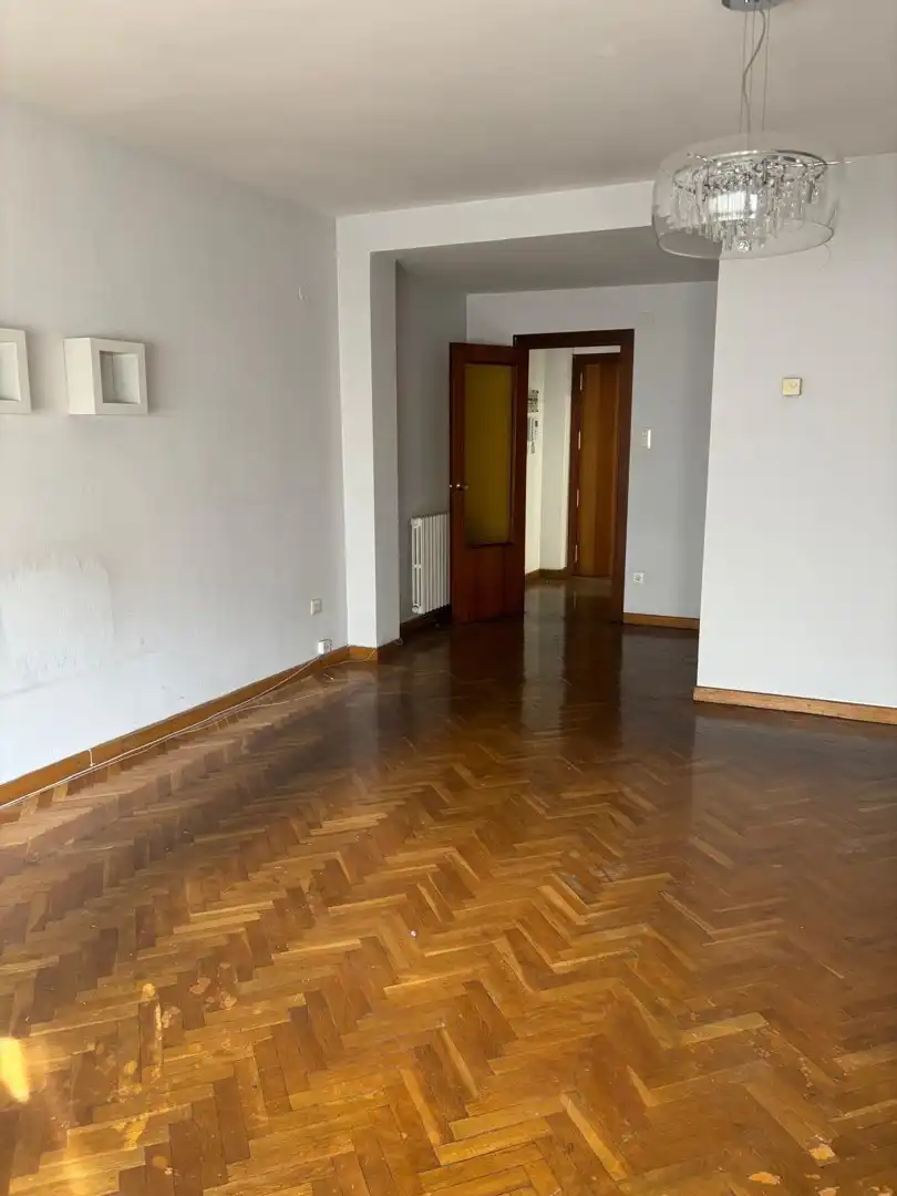 Habitación de Dúplex en venta en Zaragoza