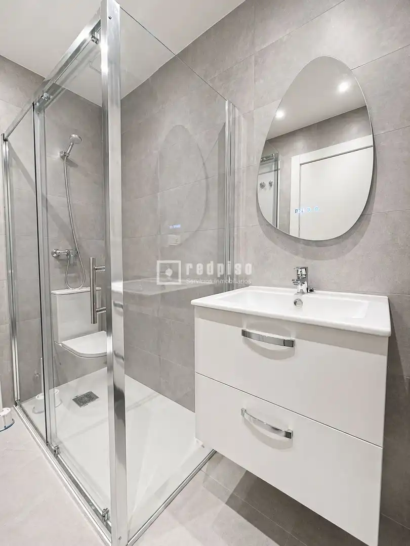 Bany de Apartament de lloguer en Murcia amb Aire condicionat, Calefacció i Terrassa