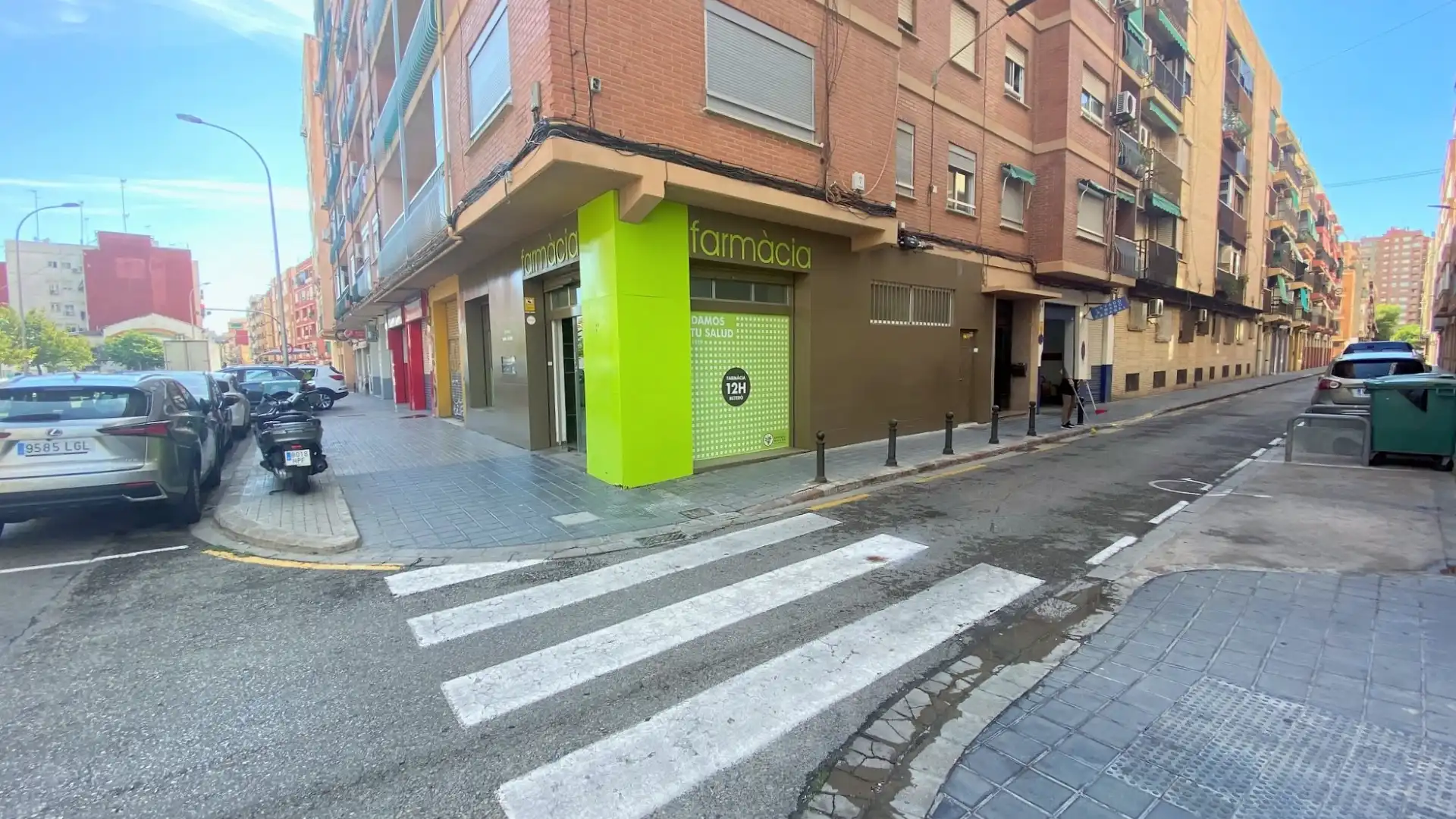 Vista exterior de Local de alquiler en  Valencia Capital con Aire acondicionado y Calefacción