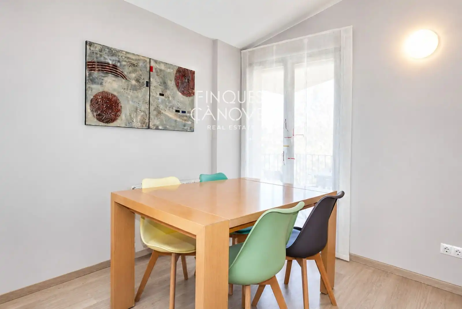 Dining room of Attic for sale in Bescanó  with Air Conditioner, Heating and Parquet flooring