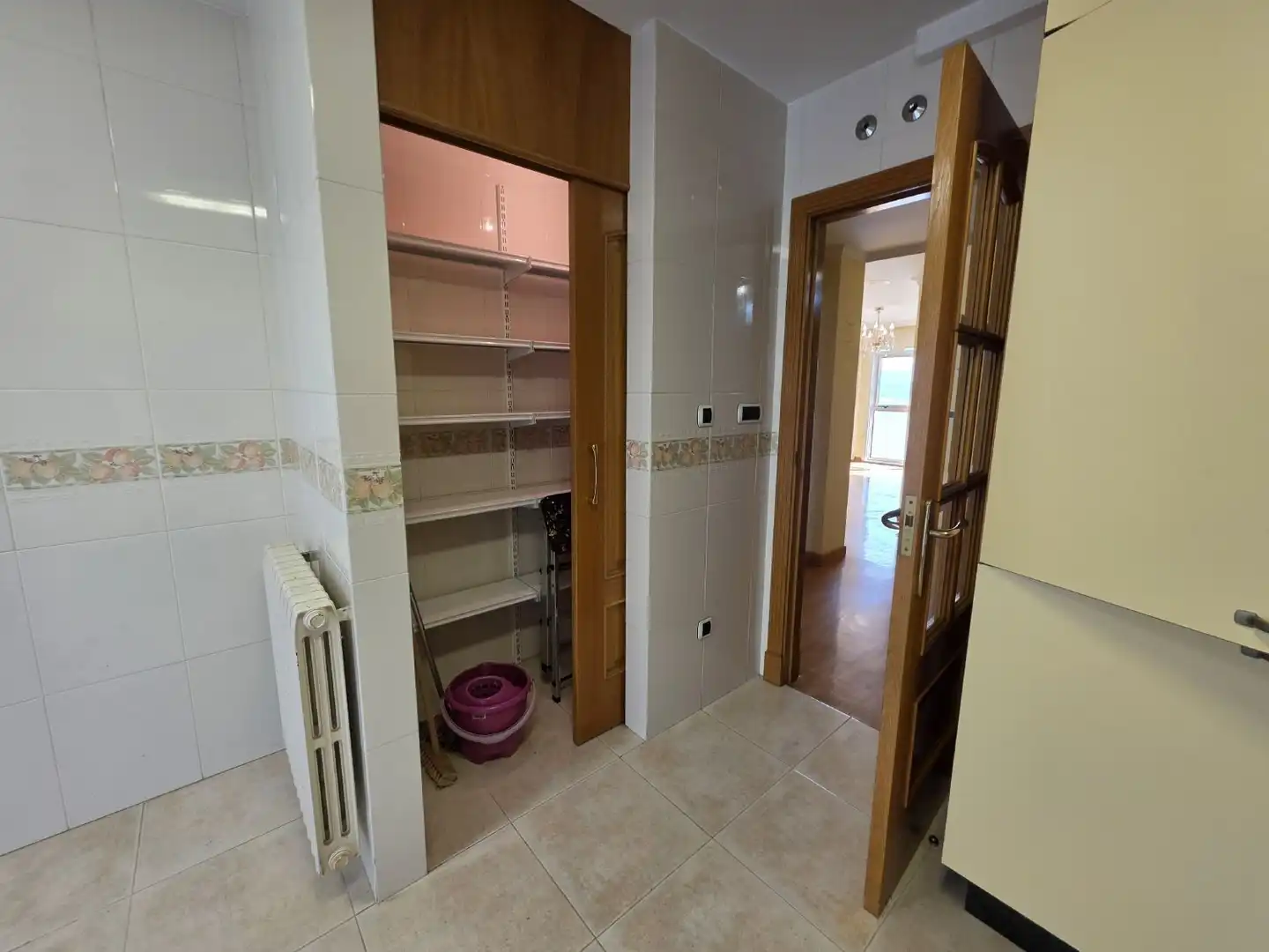 Cocina de Piso en venta en A Coruña Capital  con Calefacción, Terraza y Trastero