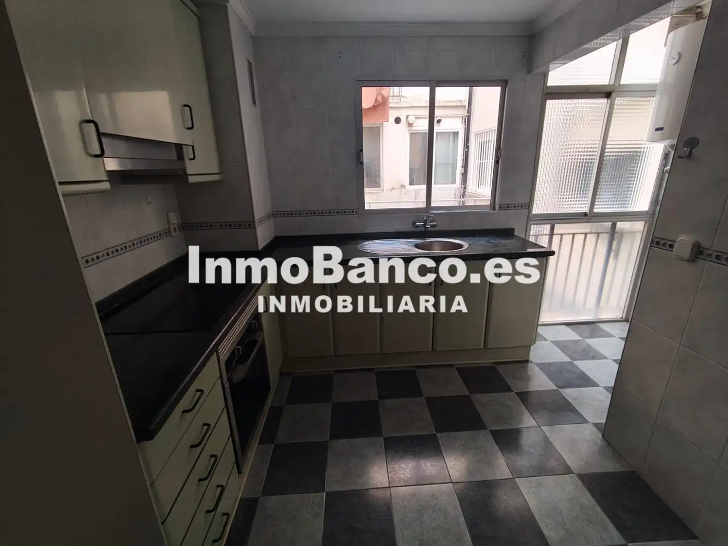 Flat with terrace for sale in Carrer del Poeta Llorente 25, imagen 12
