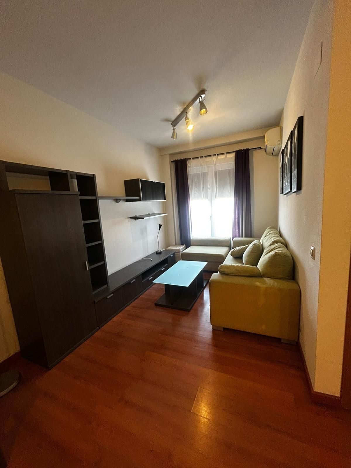Sala d'estar de Apartament en venda en Corpa amb Calefacció i Jardí privat
