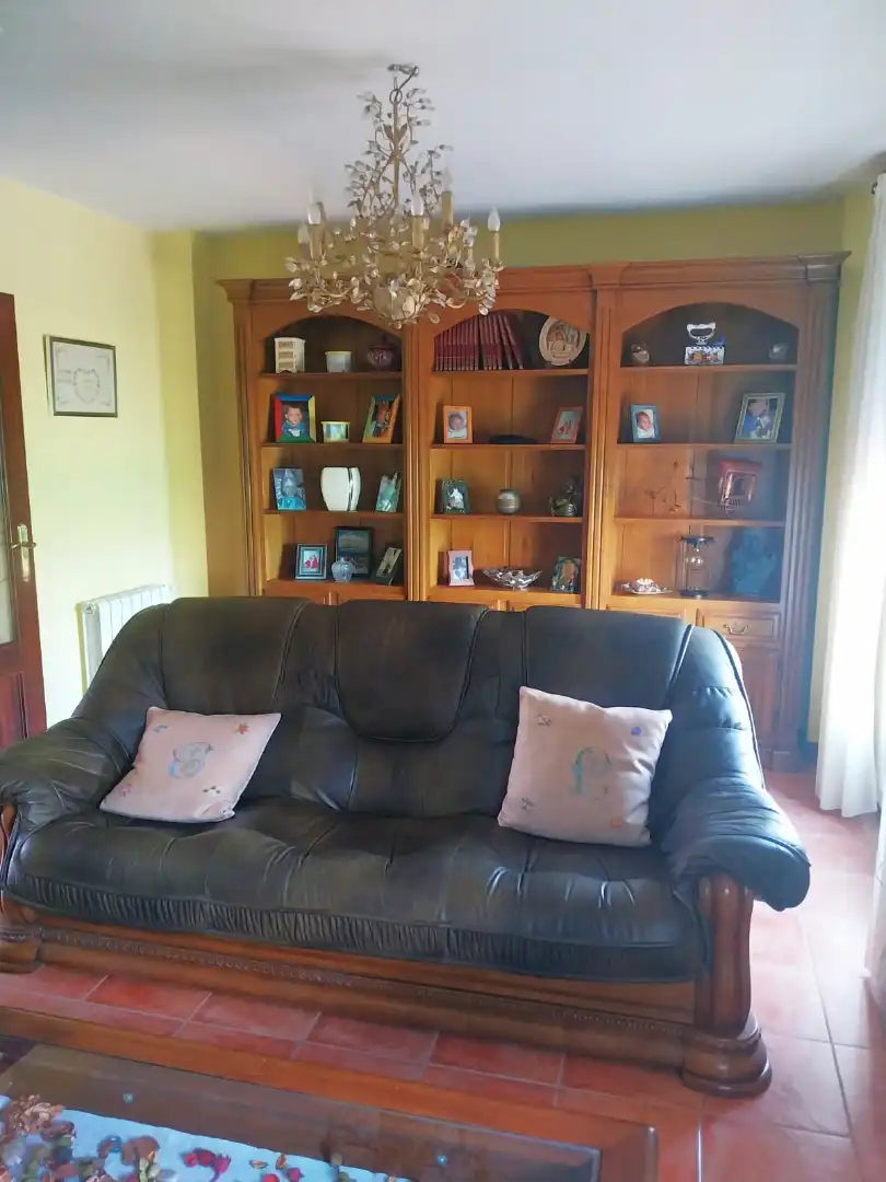 Sala de estar de Casa o chalet en venta en Santoña con Calefacción, Jardín privado y Terraza