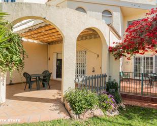 Jardí de Casa o xalet en venda en Vícar amb Aire condicionat, Parquet i Terrassa