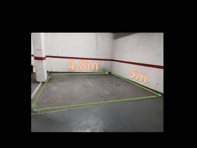 Garaje en Alquiler en Carrer de Novell, 49 en Barri de les Corts