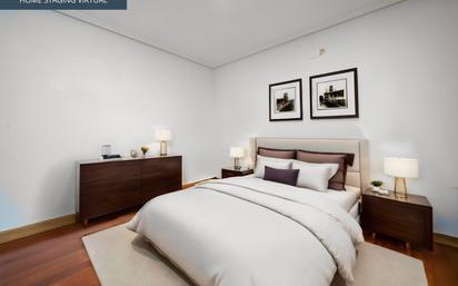 Bedroom of Study for sale in  Madrid Capital  with Heating and Balcony