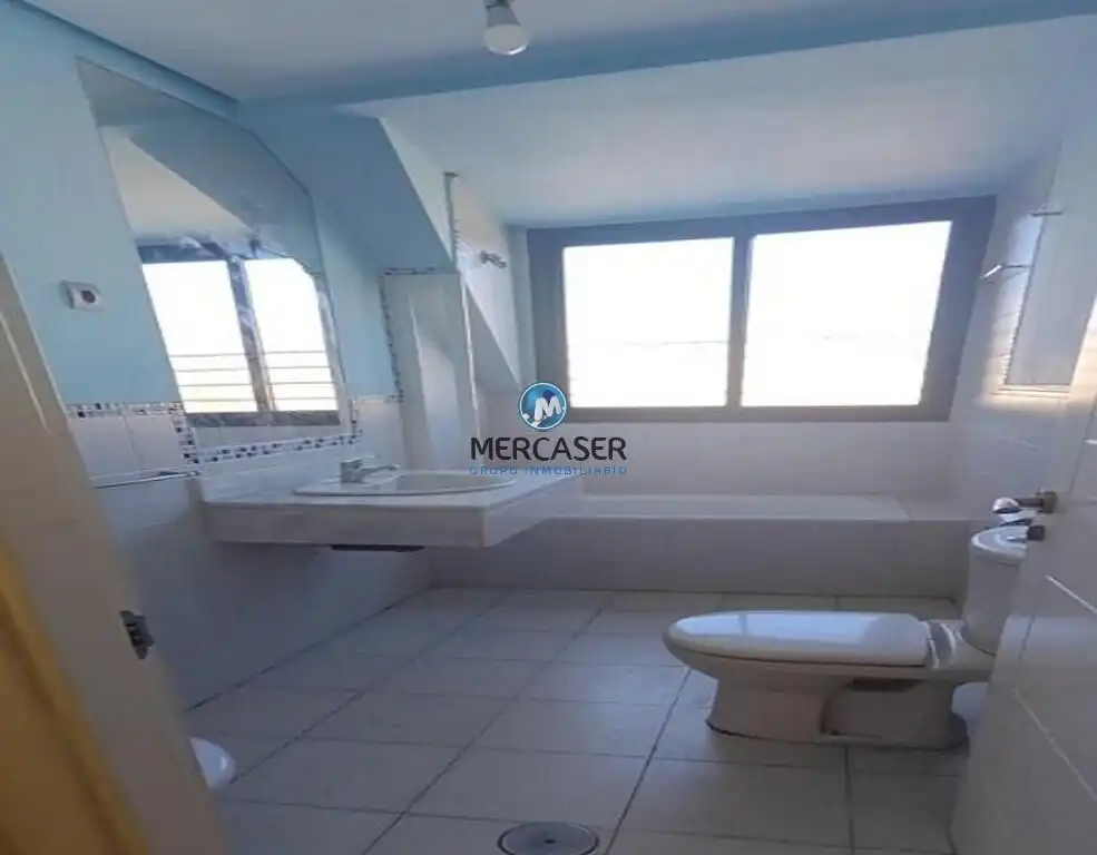 Bathroom of Flat for sale in Velilla de San Antonio