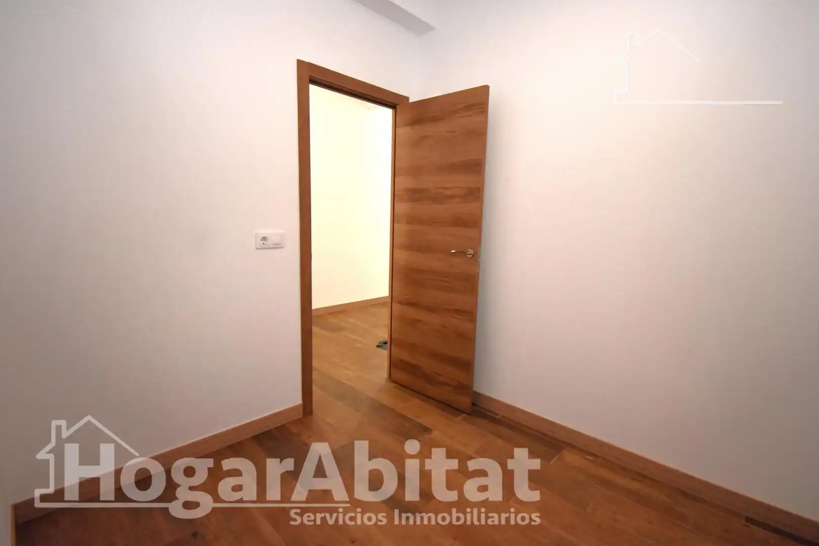 Habitación de Piso en venta en Catarroja con Aire acondicionado, Calefacción y Terraza