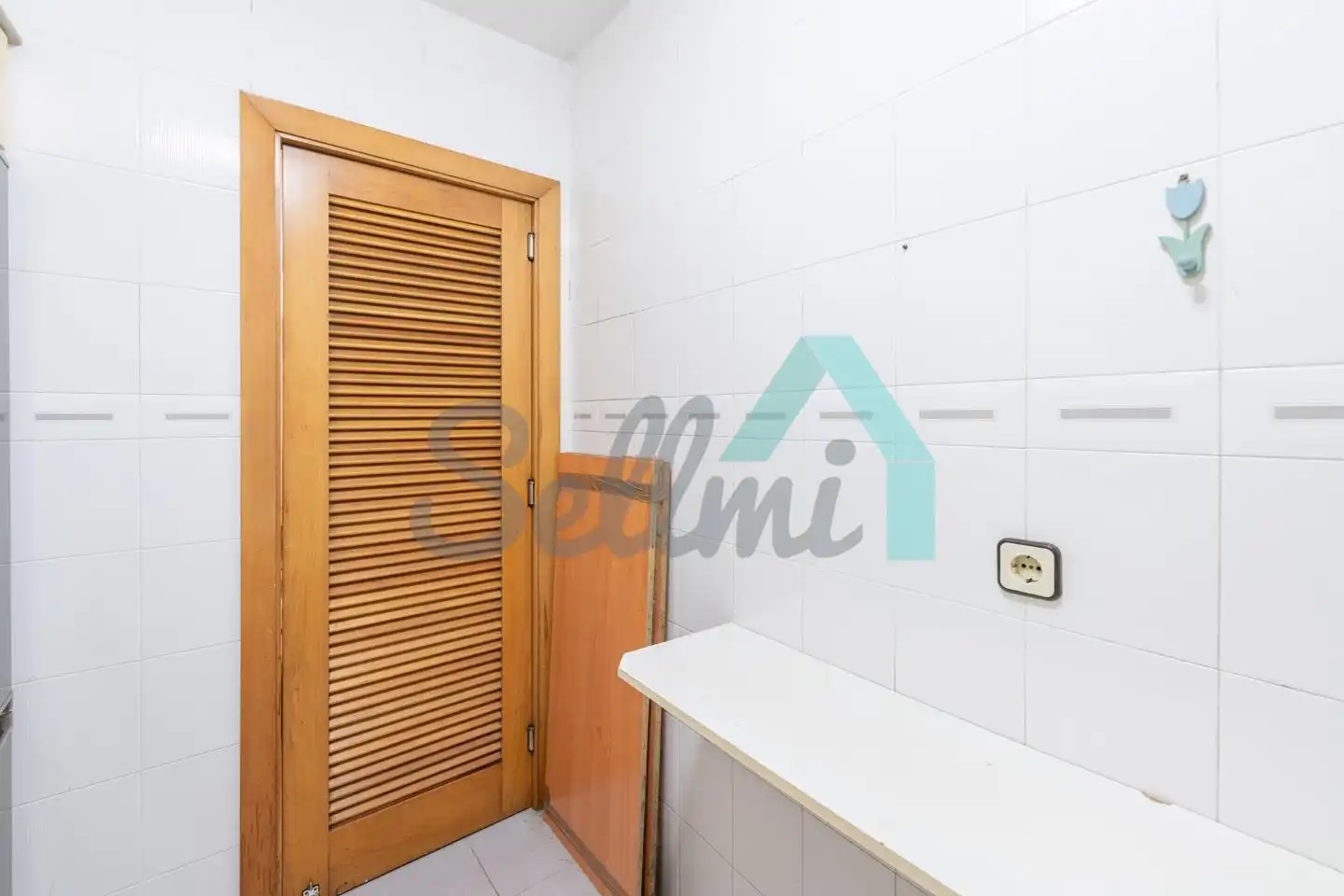 Planta baja de alquiler en Calle Arzobispo Guisasola, Santo Domingo - El Campillín