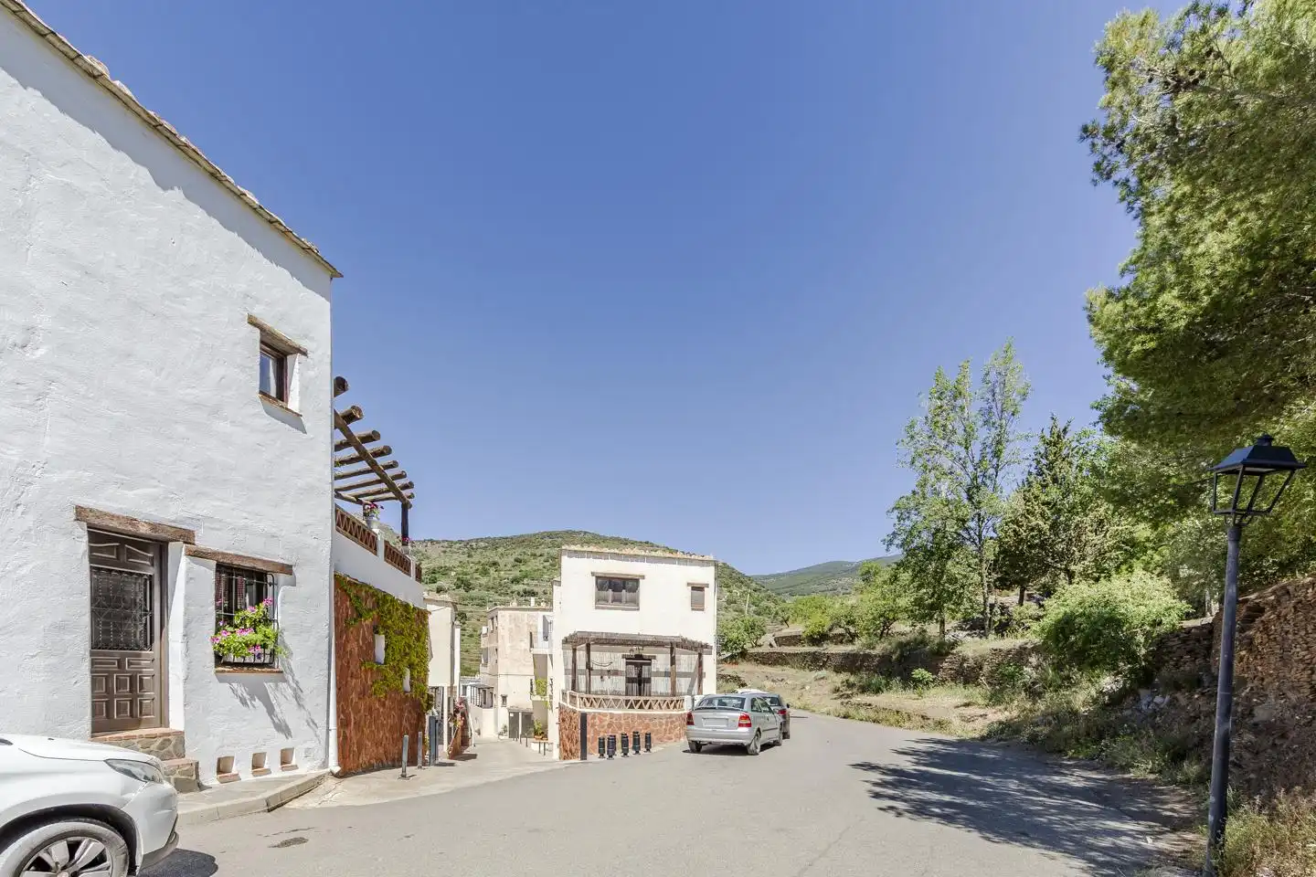 Vista exterior de Dúplex en venda en Ohanes amb Aire condicionat, Terrassa i Moblat