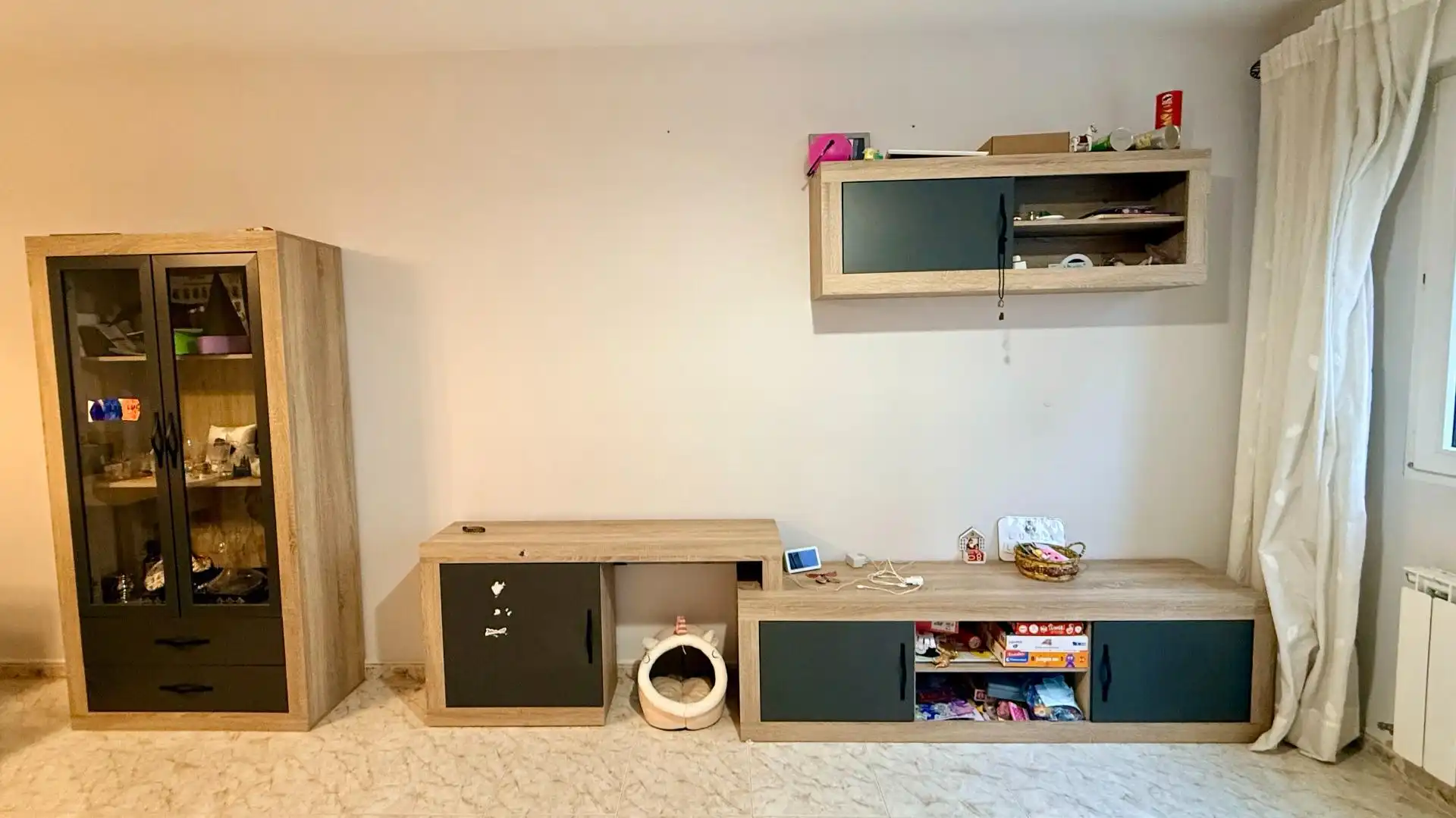 Wohnzimmer von Einfamilien-Reihenhaus zum Verkauf in Cuéllar mit Heizung, Privatgarten und Abstellraum