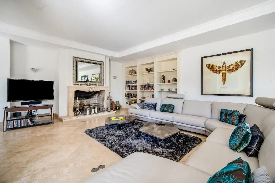 Chalet con piscina en venta en La Quinta, imagen 9