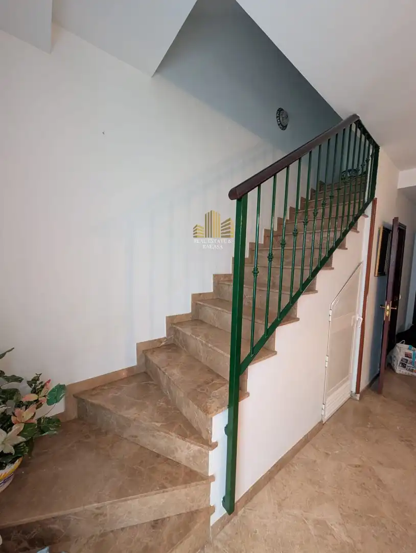 Casa o xalet en venda en Alcalá de Guadaira amb Terrassa i Traster