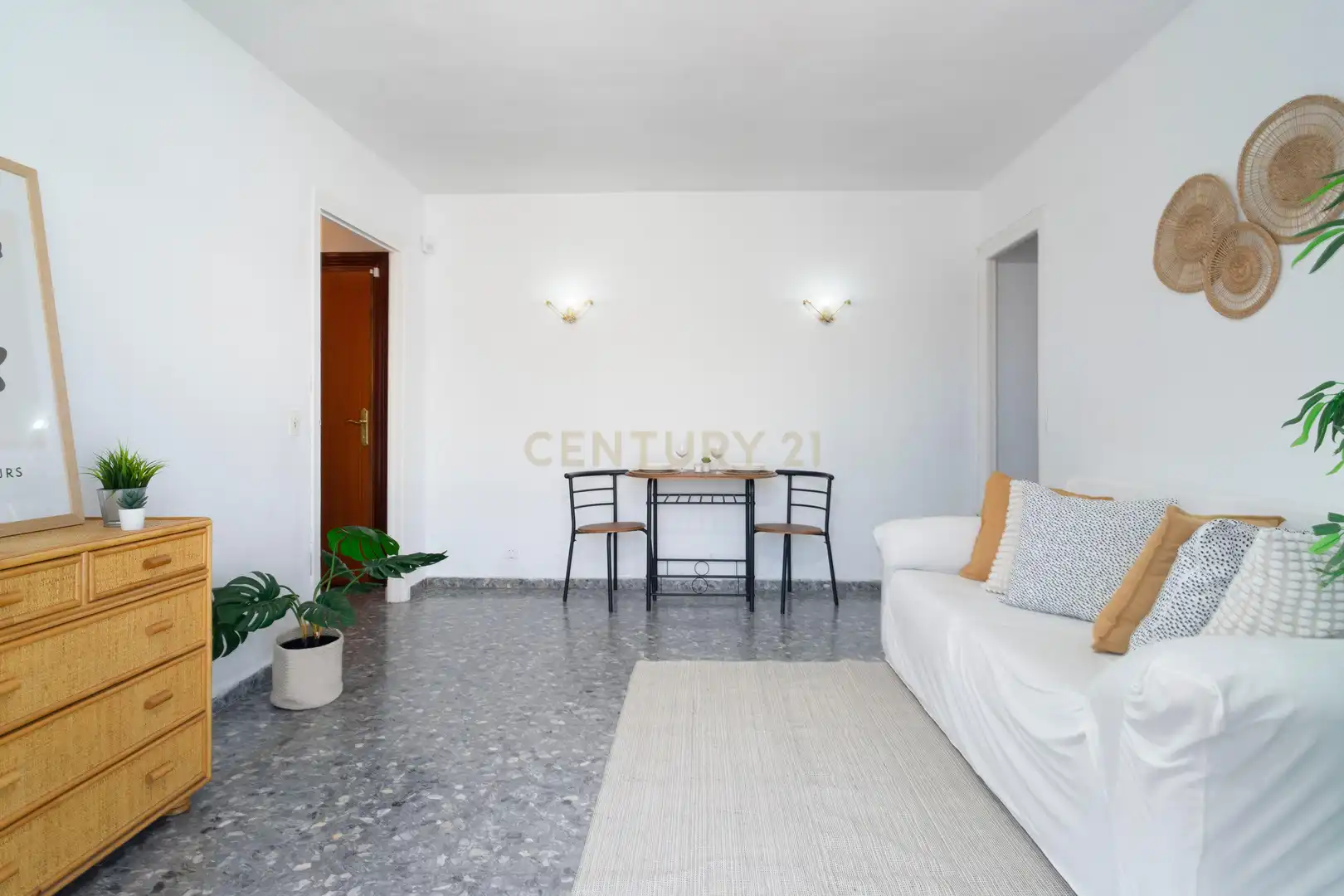 Wohnzimmer von Wohnung zum Verkauf in Marbella mit Balkon und Alarm