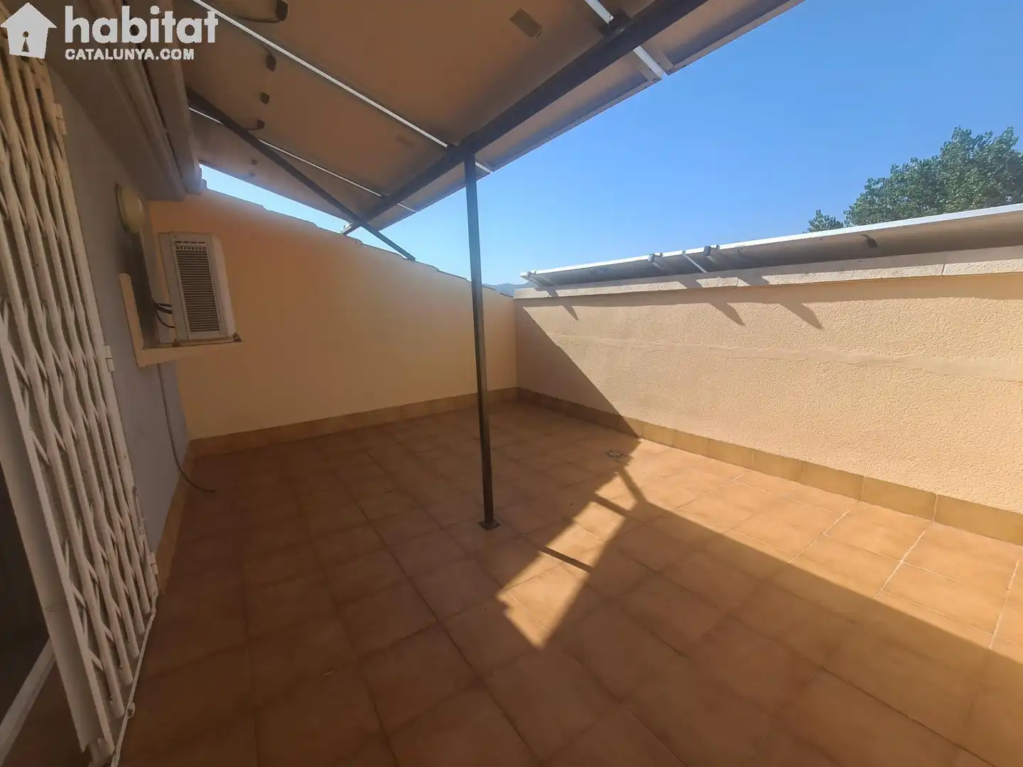 Terraza de Casa adosada en venta en Martorell con Aire acondicionado, Calefacción y Jardín privado