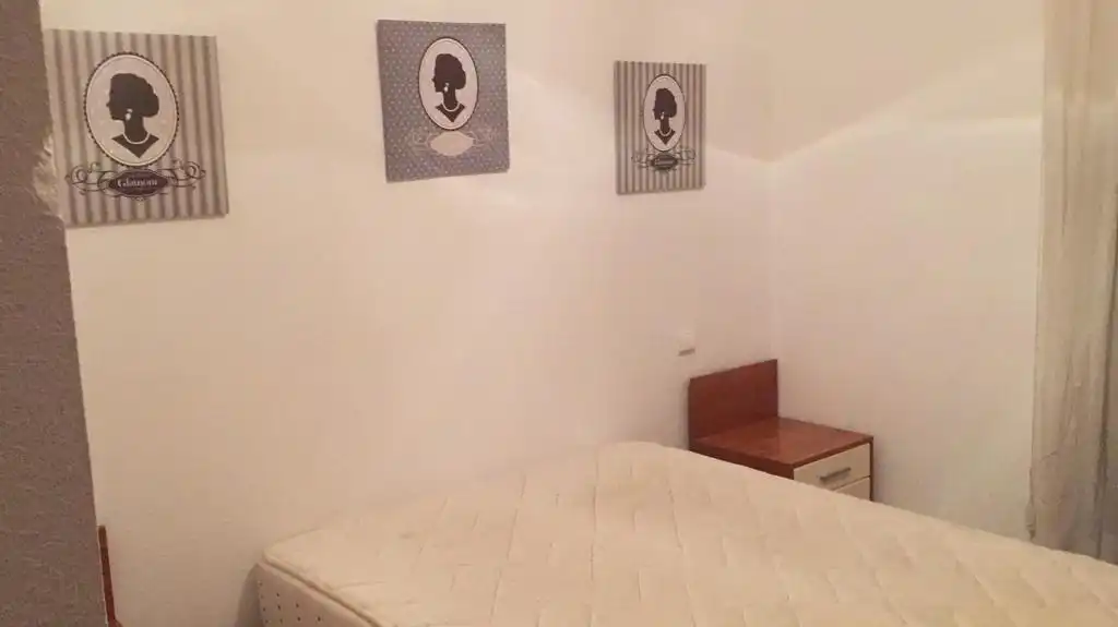 Bedroom of Flat for sale in Zaragoza  with Air Conditioner, Heating and Furnished