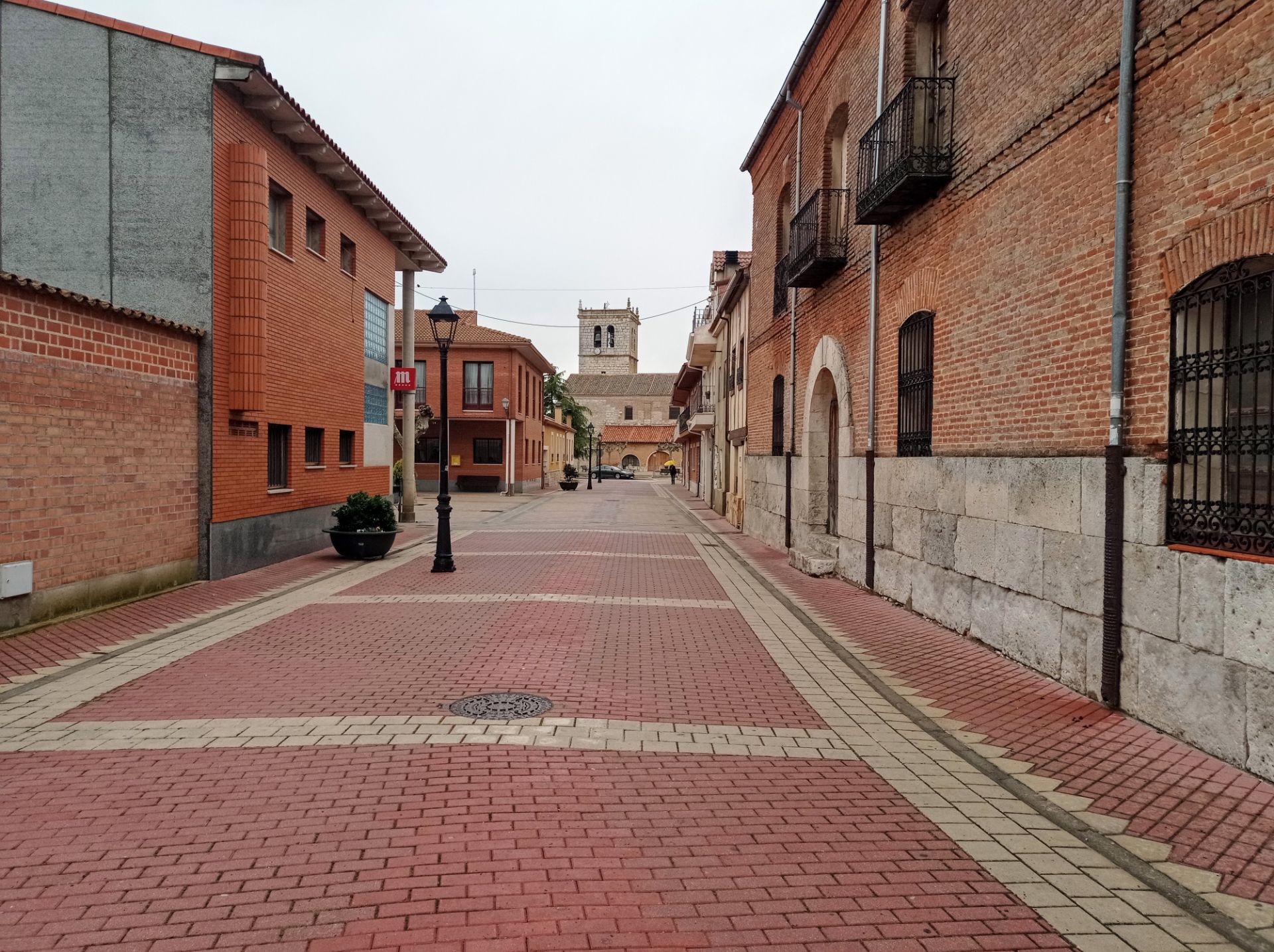 Vista exterior de Casa o xalet en venda en La Pedraja de Portillo  amb Jardí privat i Traster