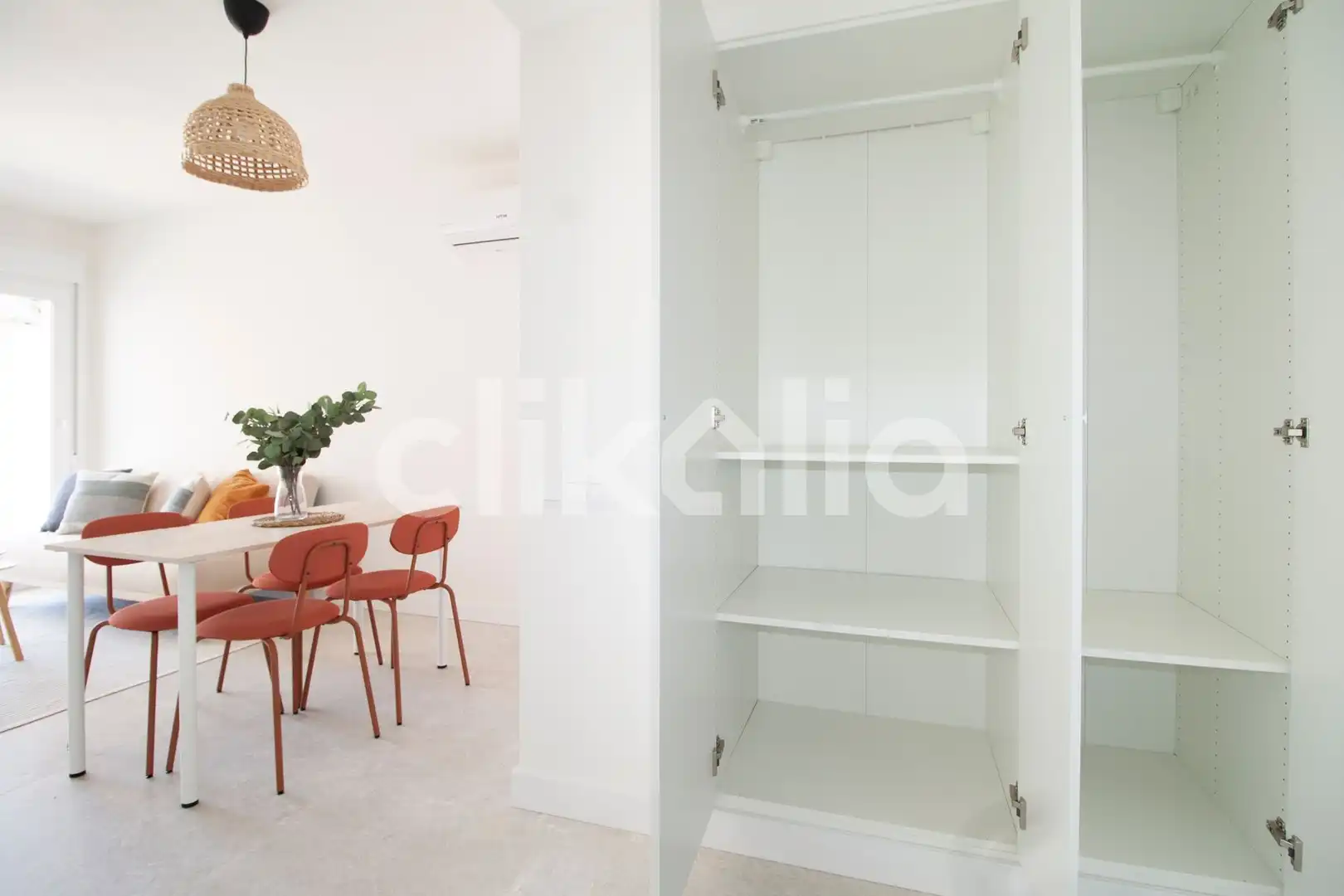 Schlafzimmer von Wohnung zum Verkauf in Torremolinos mit Klimaanlage, Privatgarten und Terrasse