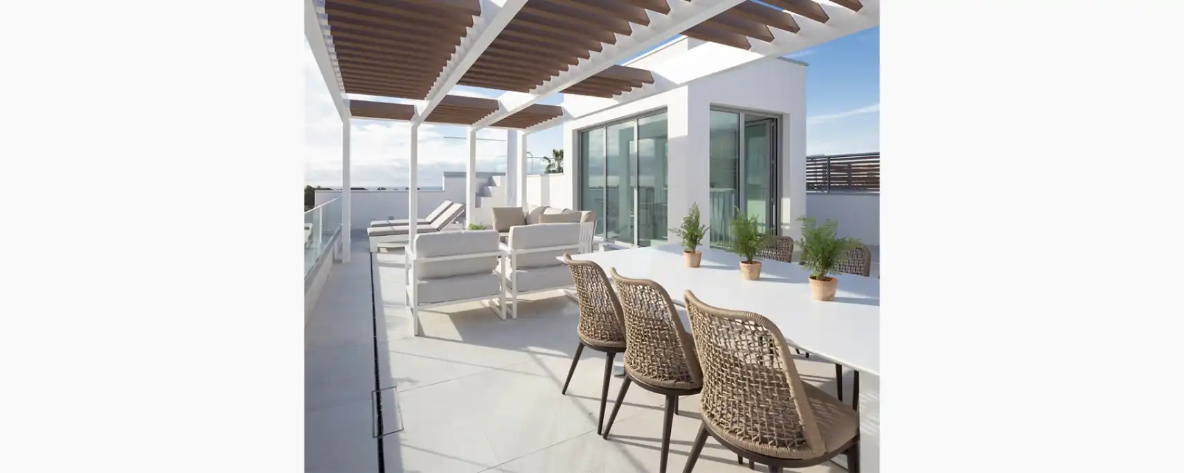 Terrassa de Apartament en venda en Rïo Real - Los Monteros