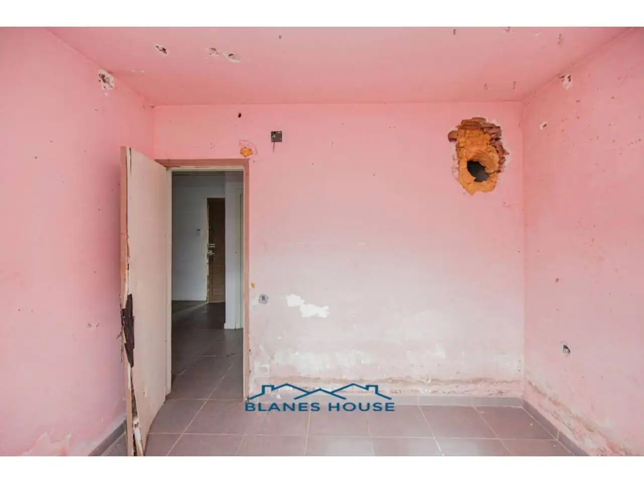 Houses for sale in Calle Tortora, Riudarenes