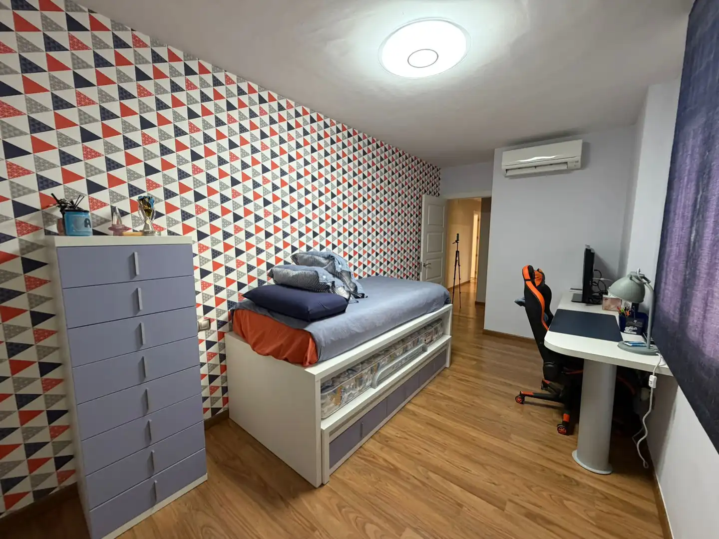 Bedroom of Houses for sale in Albesa  with Air Conditioner, Heating and Parquet flooring