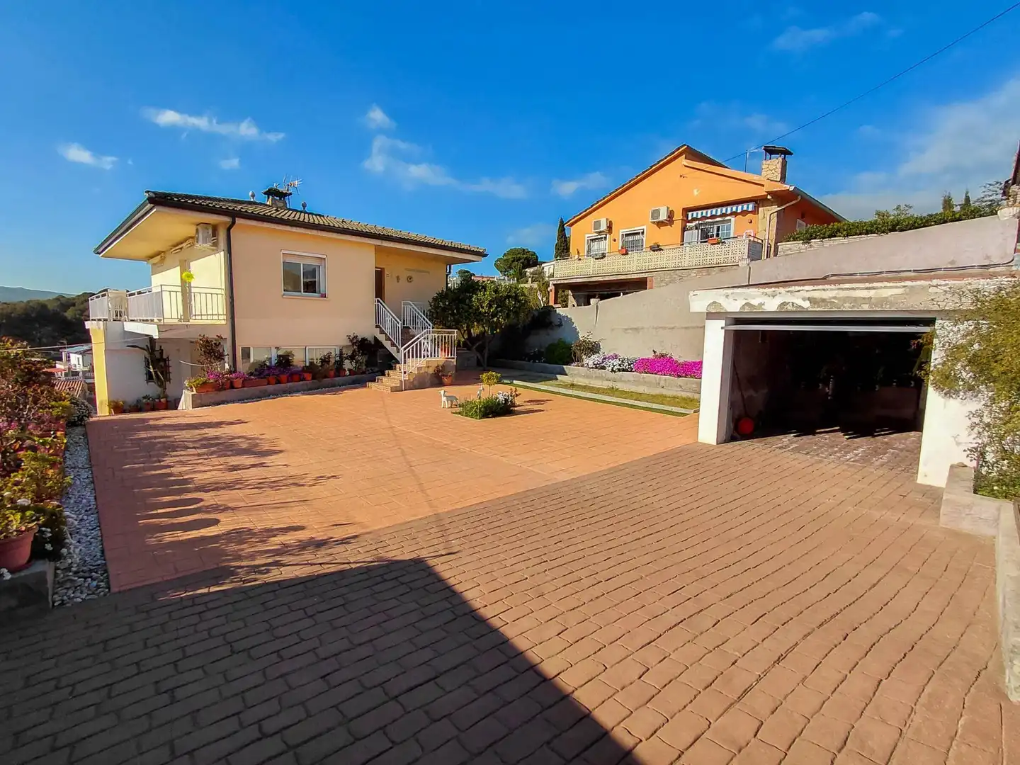 Exterior view of Houses for sale in Els Hostalets de Pierola  with Air Conditioner, Private garden and Terrace