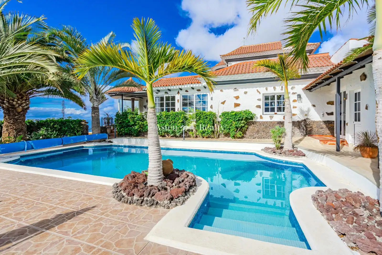 Maison avec piscine à vendre à La Finquita
