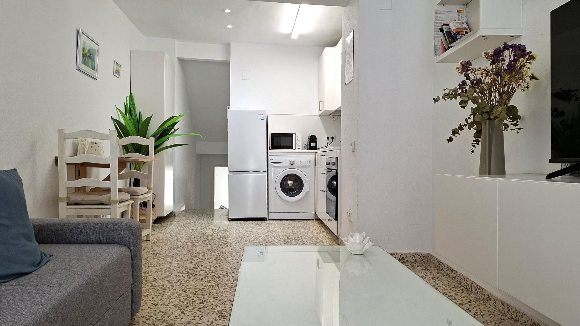 Kitchen of Duplex for sale in  Sevilla Capital  with Air Conditioner and Balcony