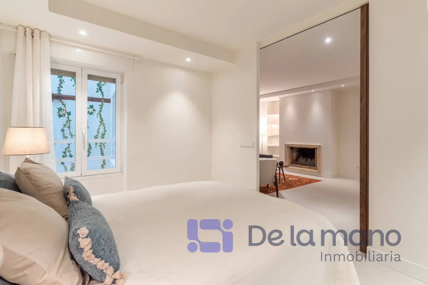 Bedroom of Apartments for rent in Madrid  with Air Conditioner, Heating and Furnished