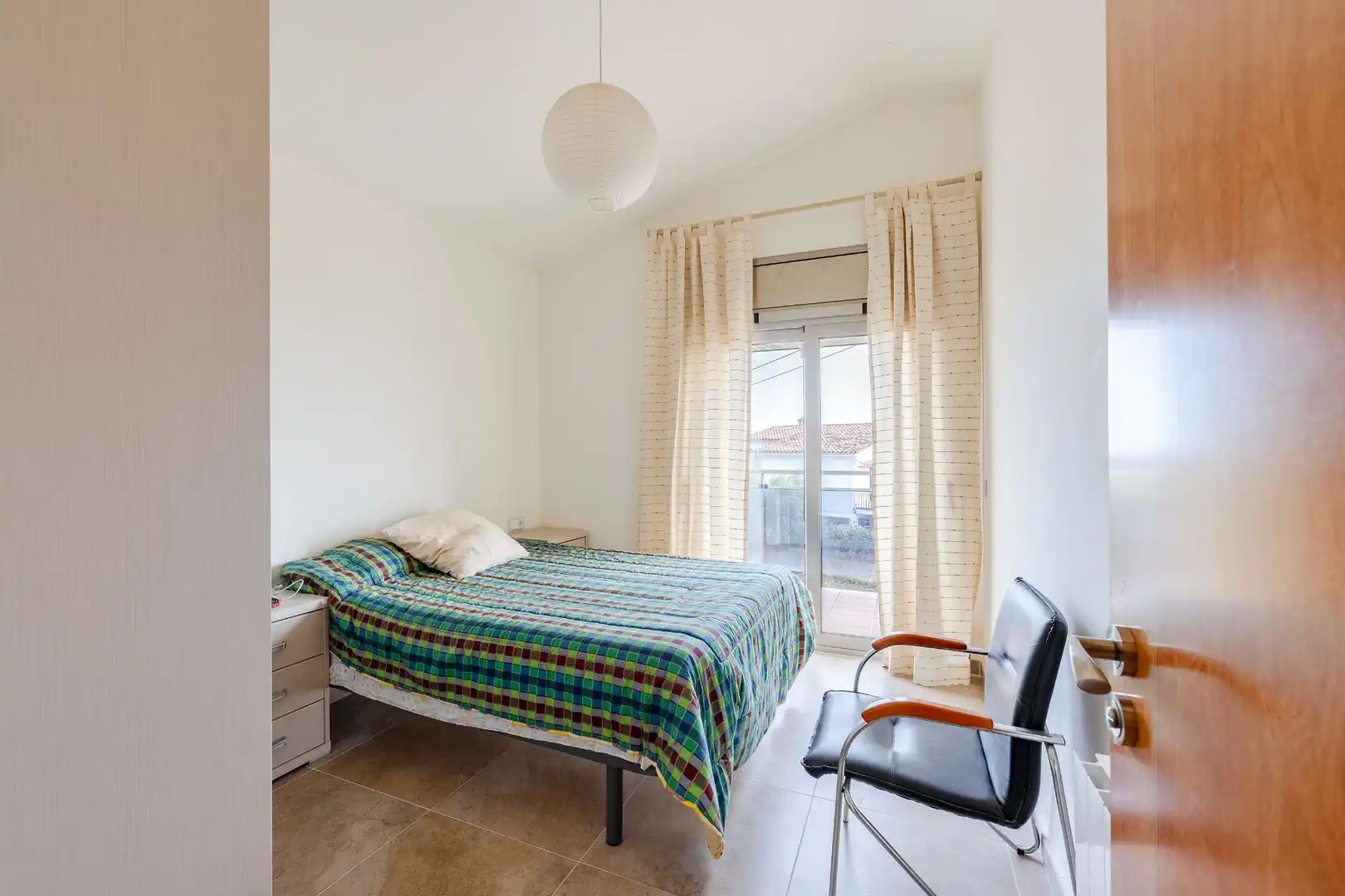 Dormitori de Casa o xalet en venda en Calafell amb Calefacció, Jardí privat i Terrassa