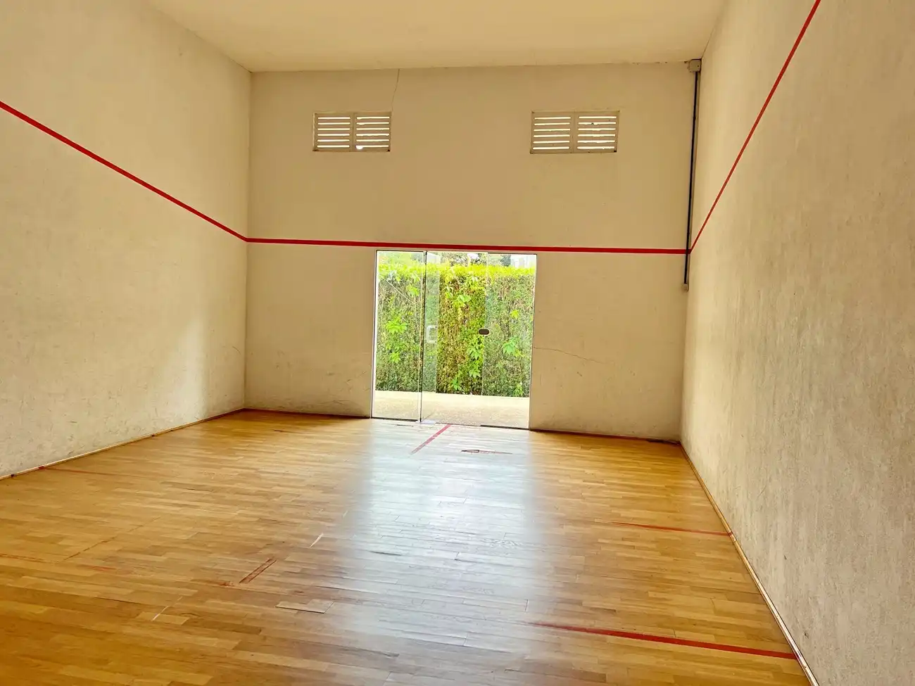 Dúplex en venta en Lugo con Calefacción, Jardín privado y Parquet