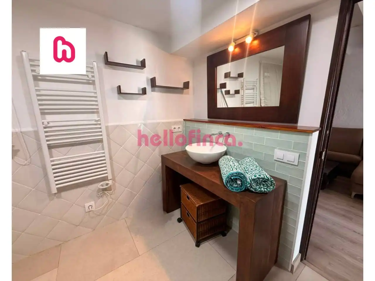 Bathroom of Flat for sale in Vilanova i la Geltrú  with Air Conditioner, Heating and Private garden