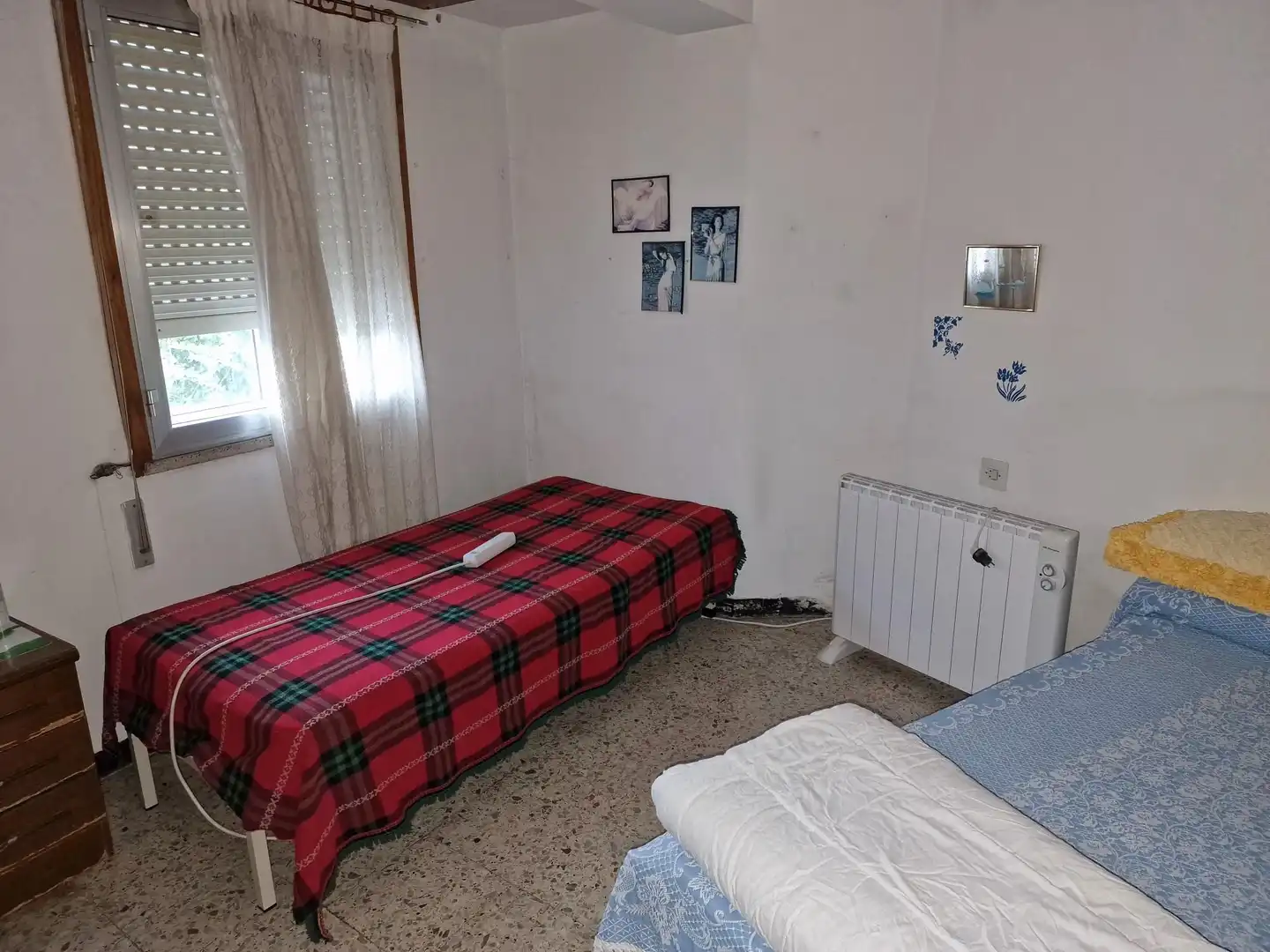 Bedroom of Houses for sale in Ourense Capital   with Terrace, Storage room and Washing machine