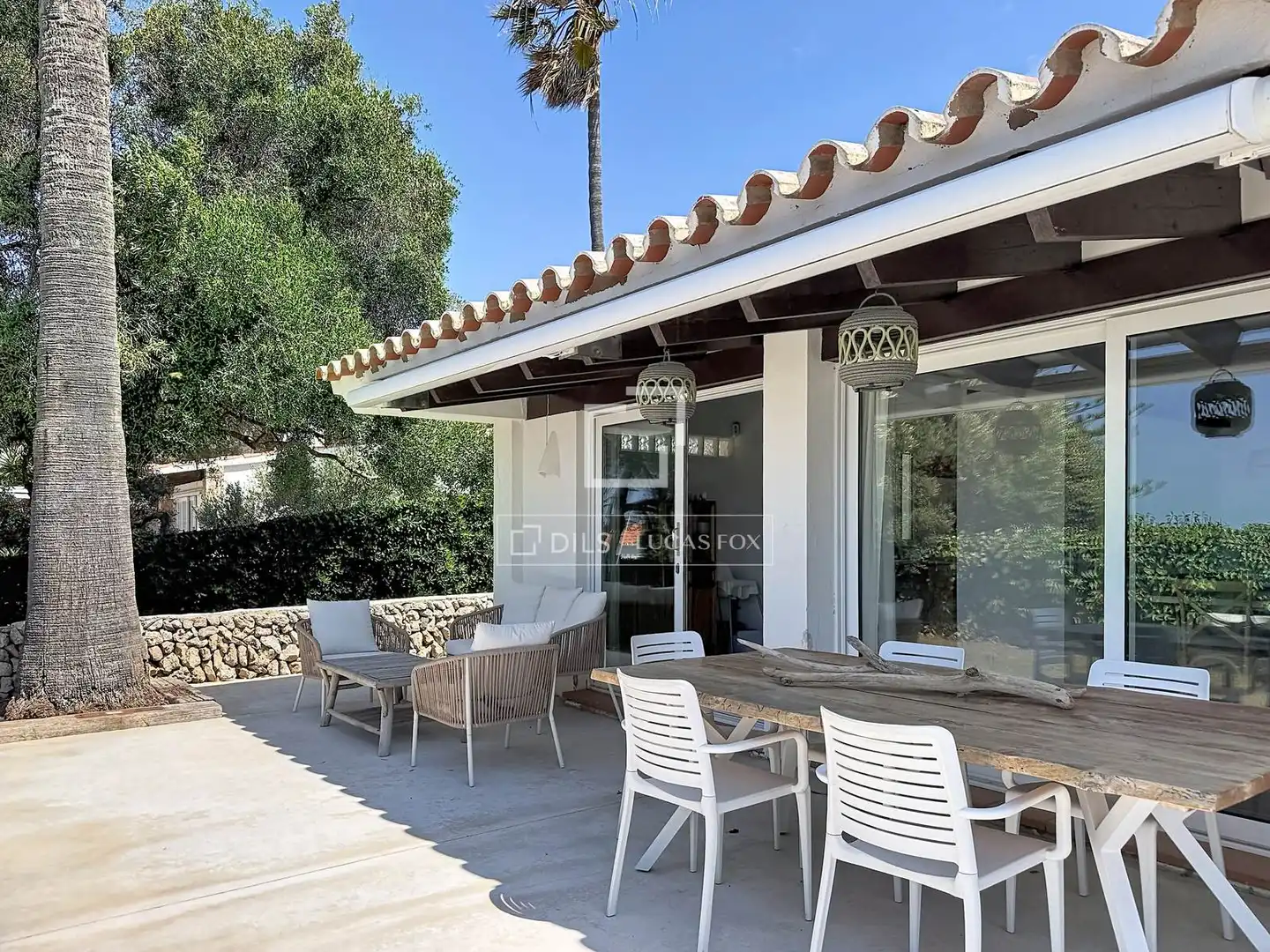 Terrassa de Casa o xalet en venda en Sant Lluís amb Aire condicionat, Calefacció i Jardí privat