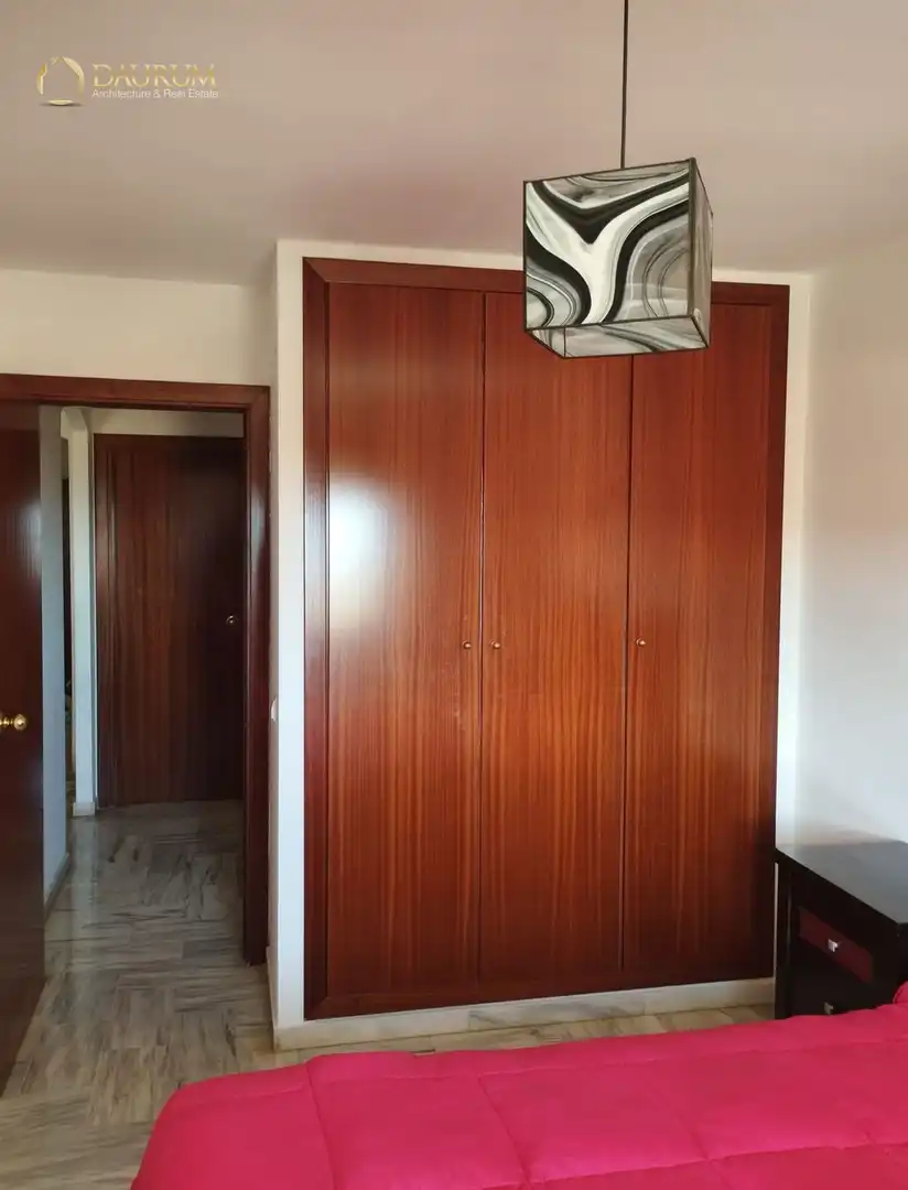 Dormitori de Pis en venda en Rincón de la Victoria amb Terrassa, Piscina i Piscina comunitària
