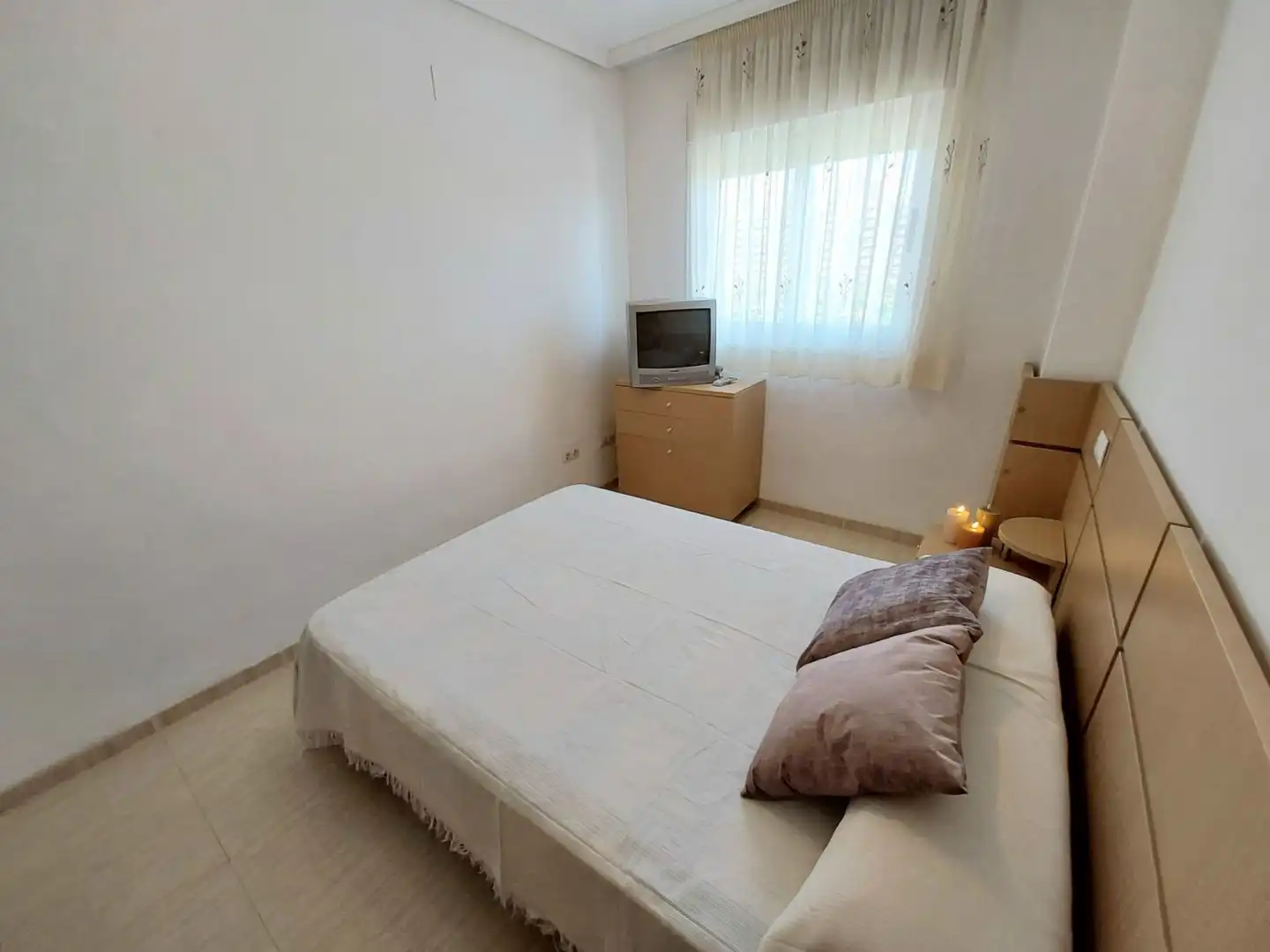 Dormitori de Apartament en venda en Oropesa del Mar / Orpesa amb Aire condicionat, Calefacció i Terrassa