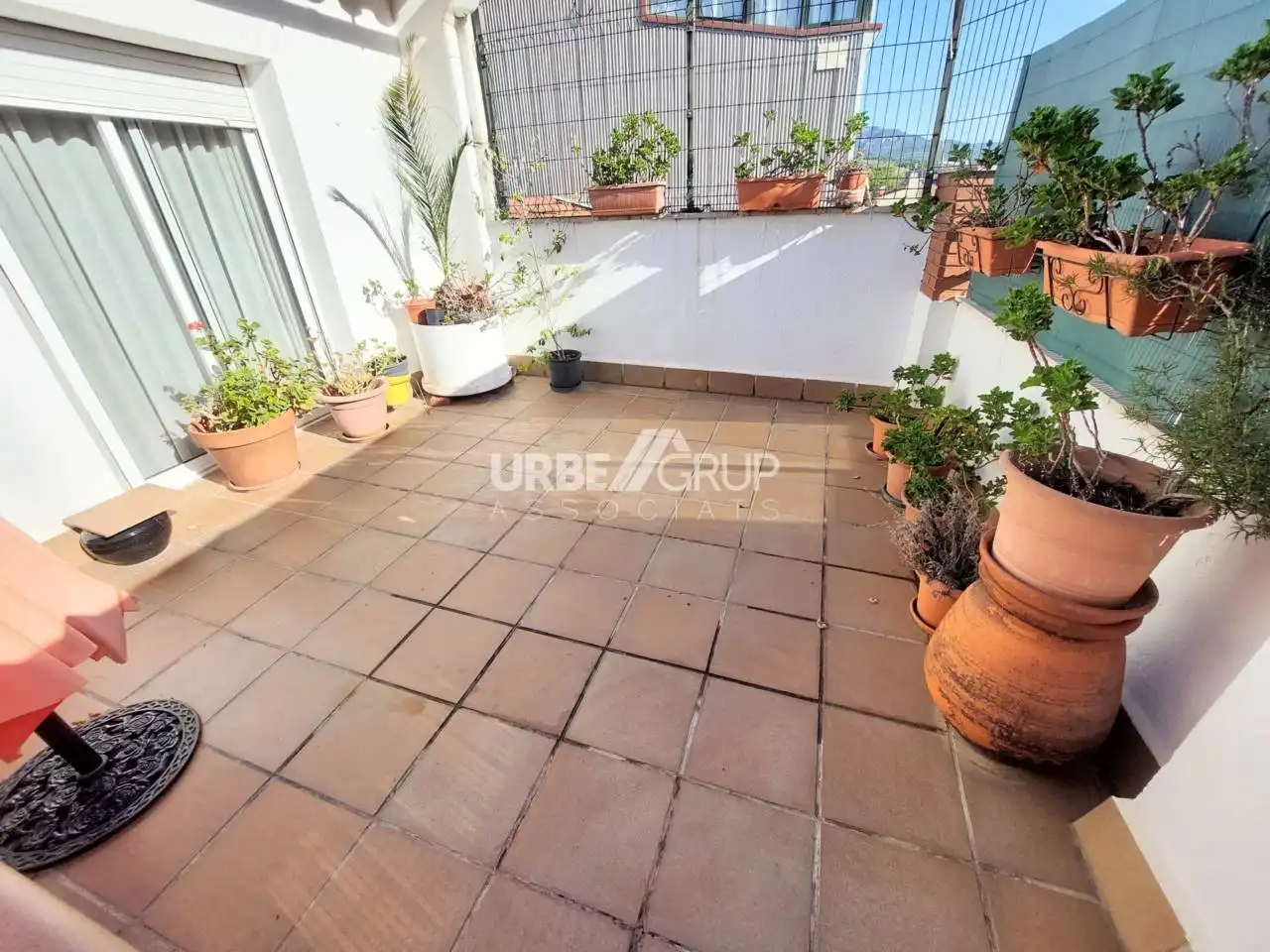 Terrassa de Casa o xalet en venda en Terrassa amb Calefacció, Jardí privat i Terrassa