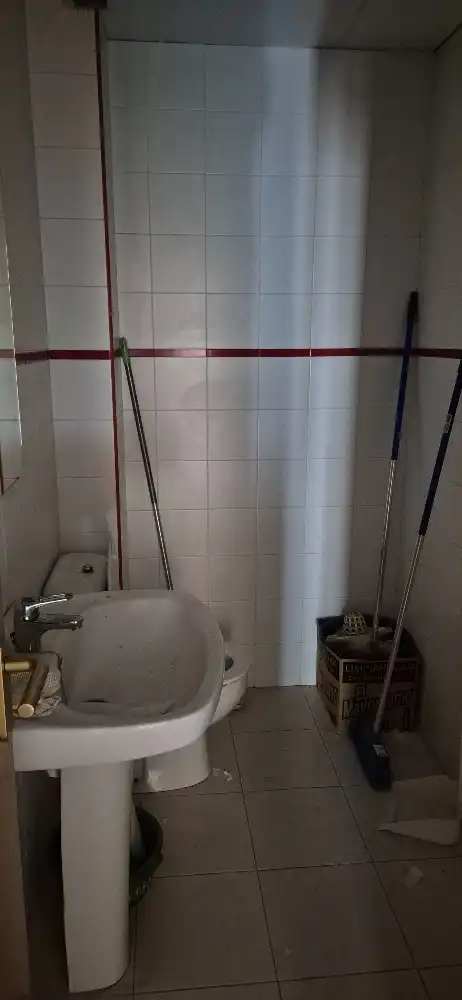 Baño de Local en venta en Liétor