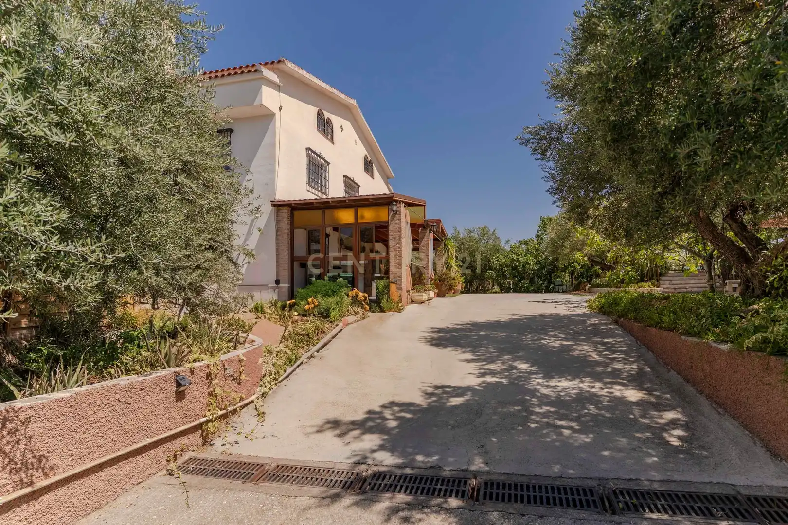 Edificio en venta en Gójar