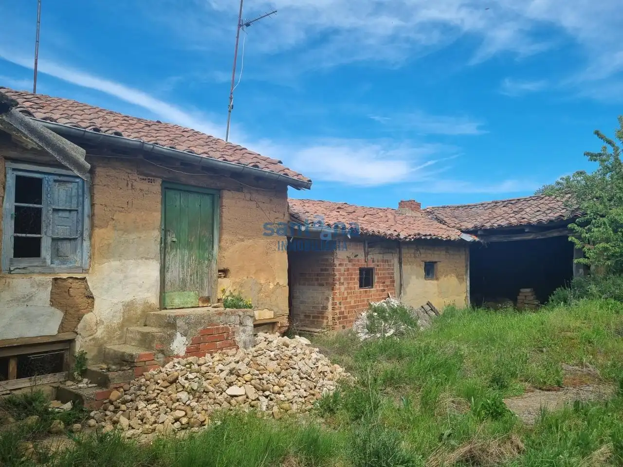 Exterior view of Houses for sale in Vegas del Condado  with Private garden