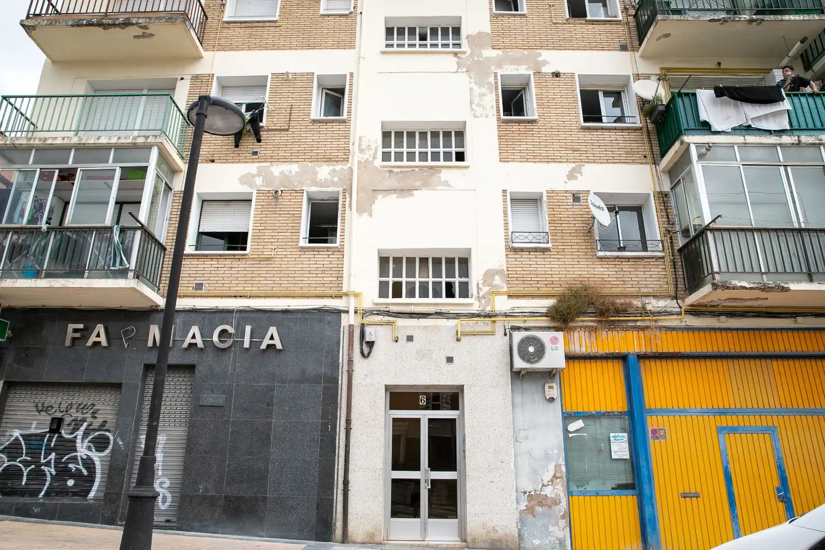 Vista exterior de Piso en venta en Orkoien con Calefacción