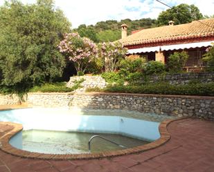 Piscina de Casa o xalet en venda en Pinos Genil amb Aire condicionat, Calefacció i Jardí privat