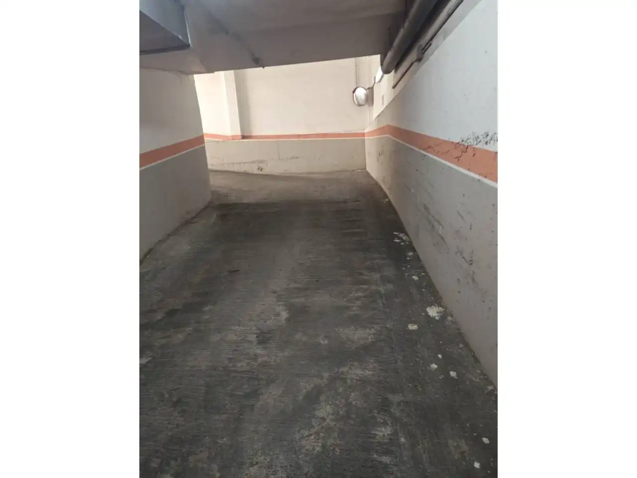 Aparcament de Apartament en venda en Terrassa