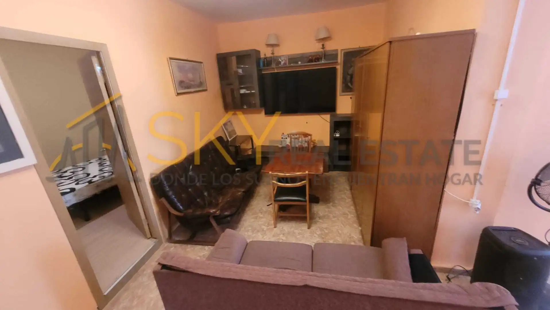 Sala de estar de Casa adosada en venta en Buñol con Terraza, Trastero y Amueblado