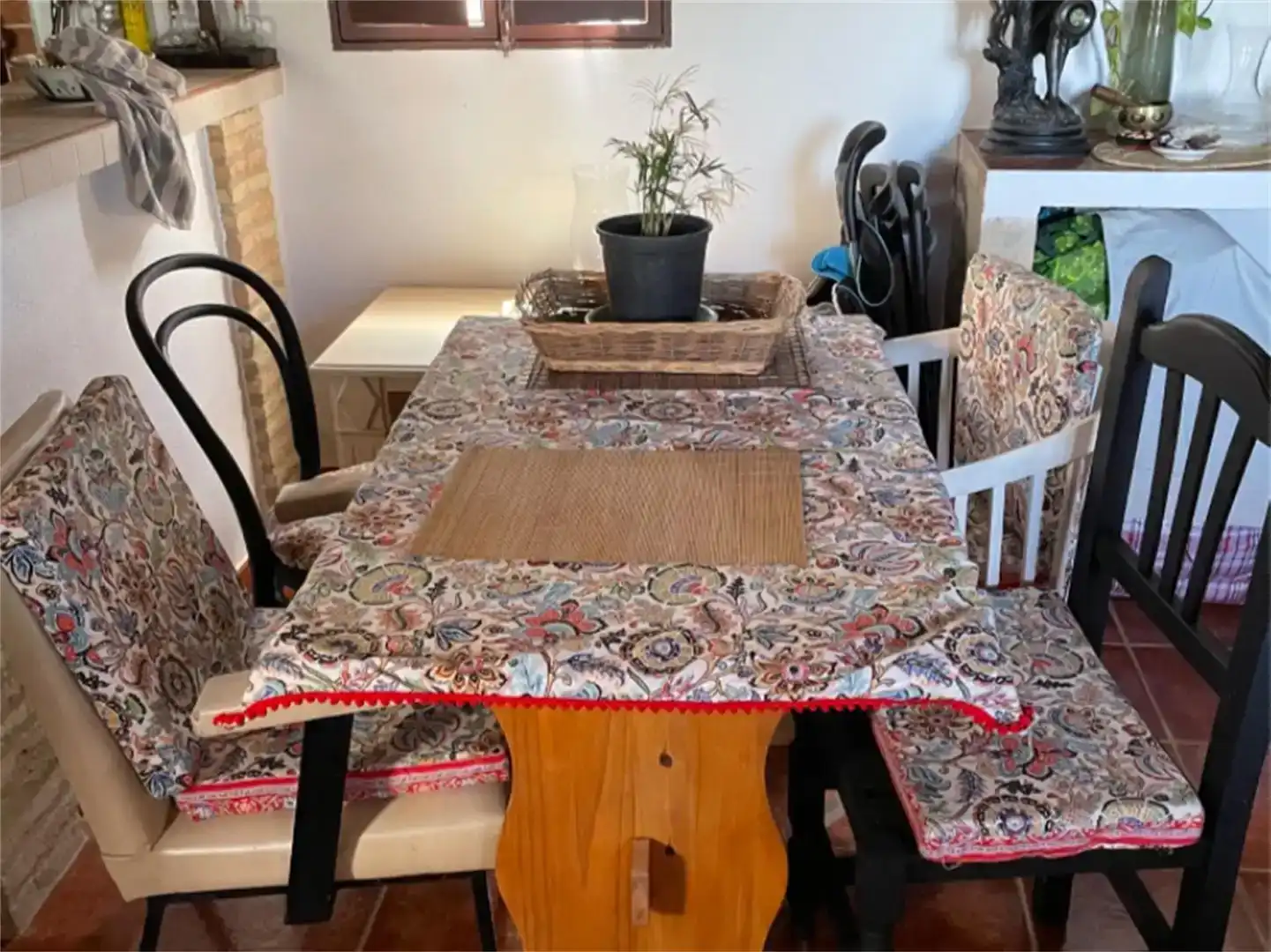 Esszimmer von Country house zum Verkauf in La Palma del Condado mit Balkon