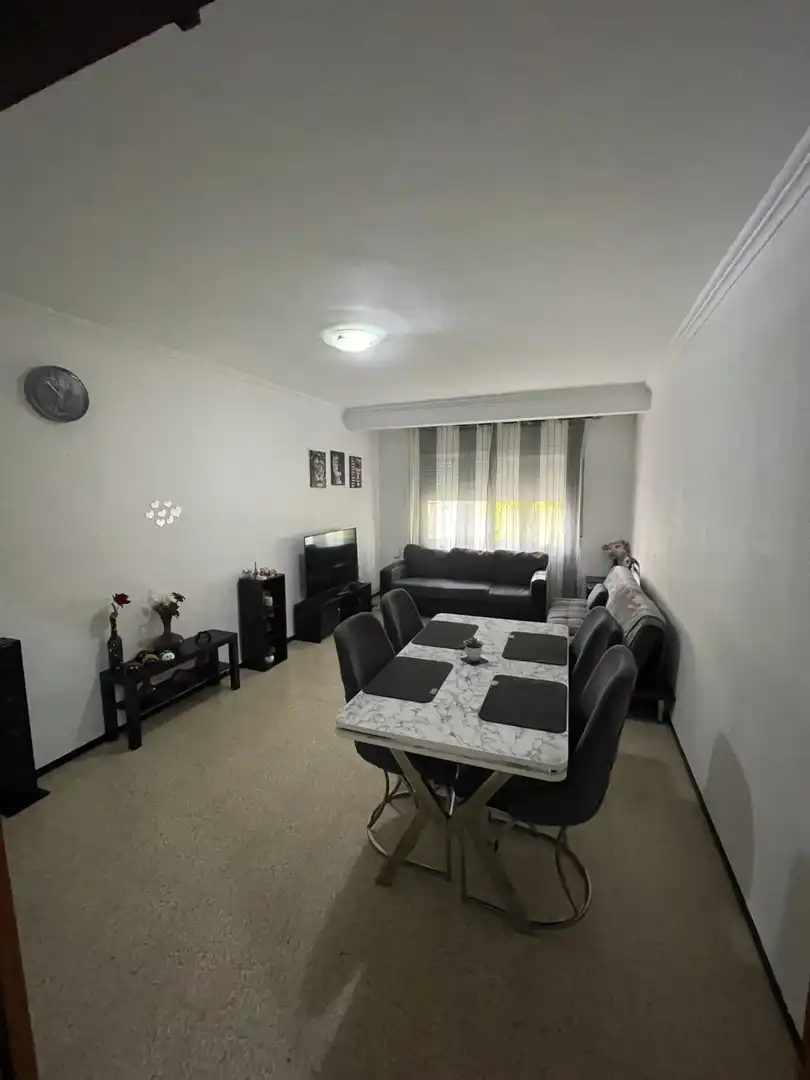 Sala de estar de Piso en venta en Girona con Calefacción y Balcón