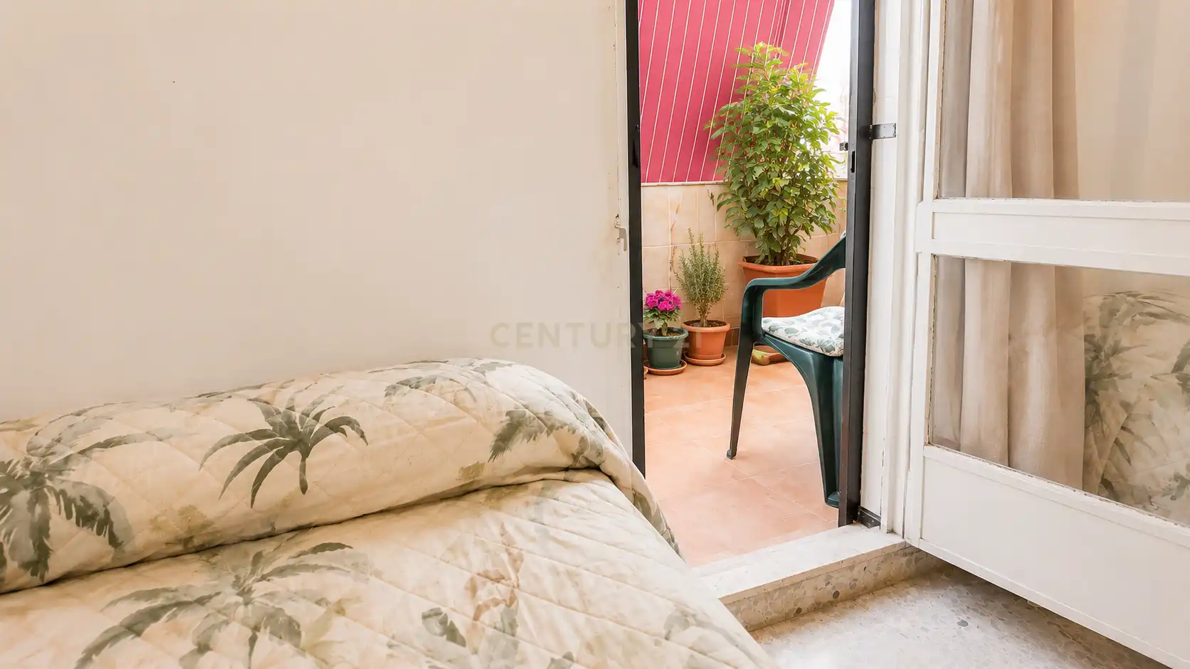 Bedroom of Houses for sale in Cáceres  with Balcony