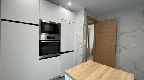 Foto 5 de Apartamento de alquiler en Calle Almendros,6, Zona Alta, Ponferrada